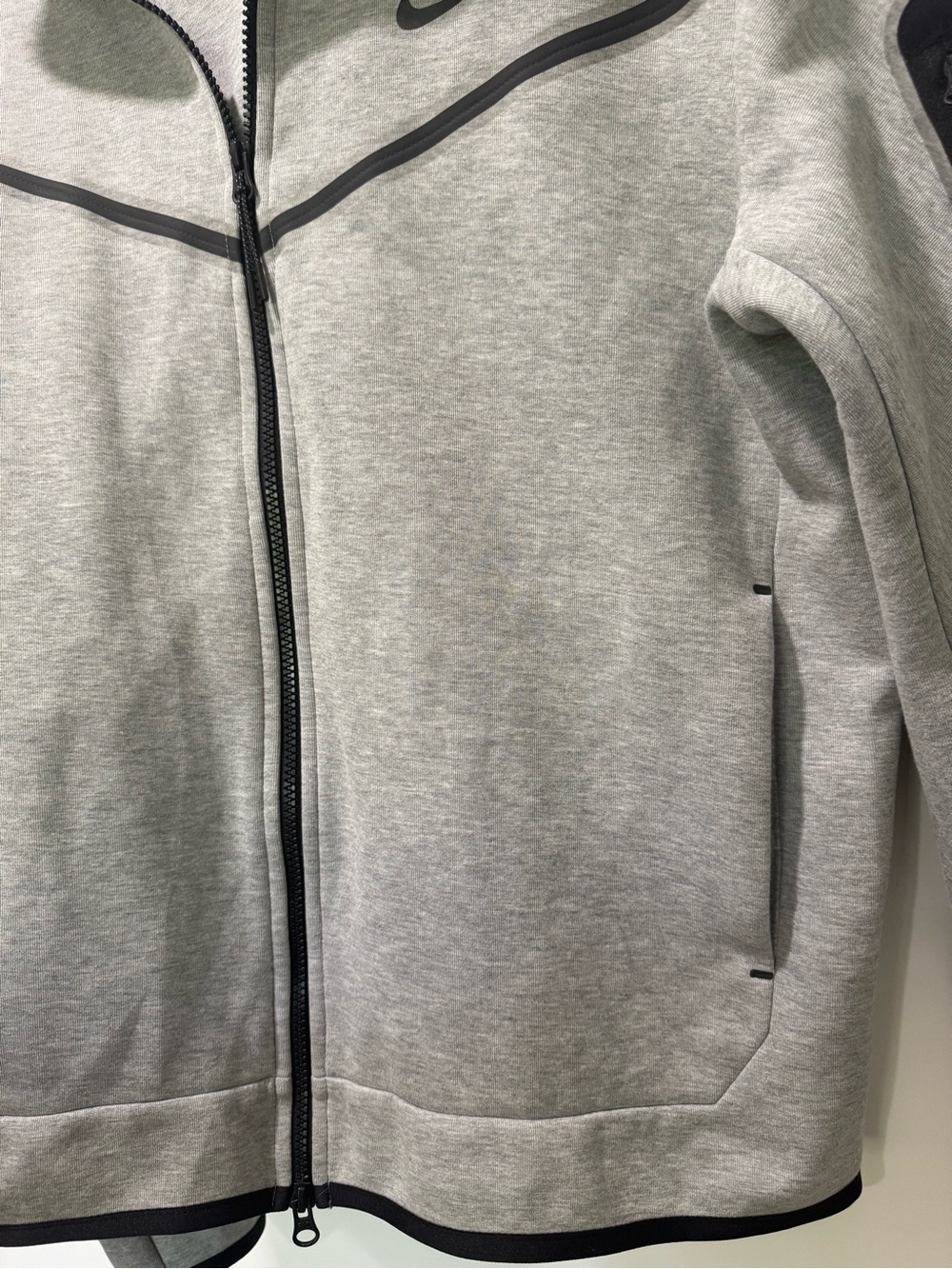 Nike Tech Light Gray Full-Zip Jacket with Black Trim | Good Used Condition - Picture 5 of 11